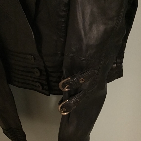 Genuine Leather Moto Cropped Jacket - Picture 5 of 5